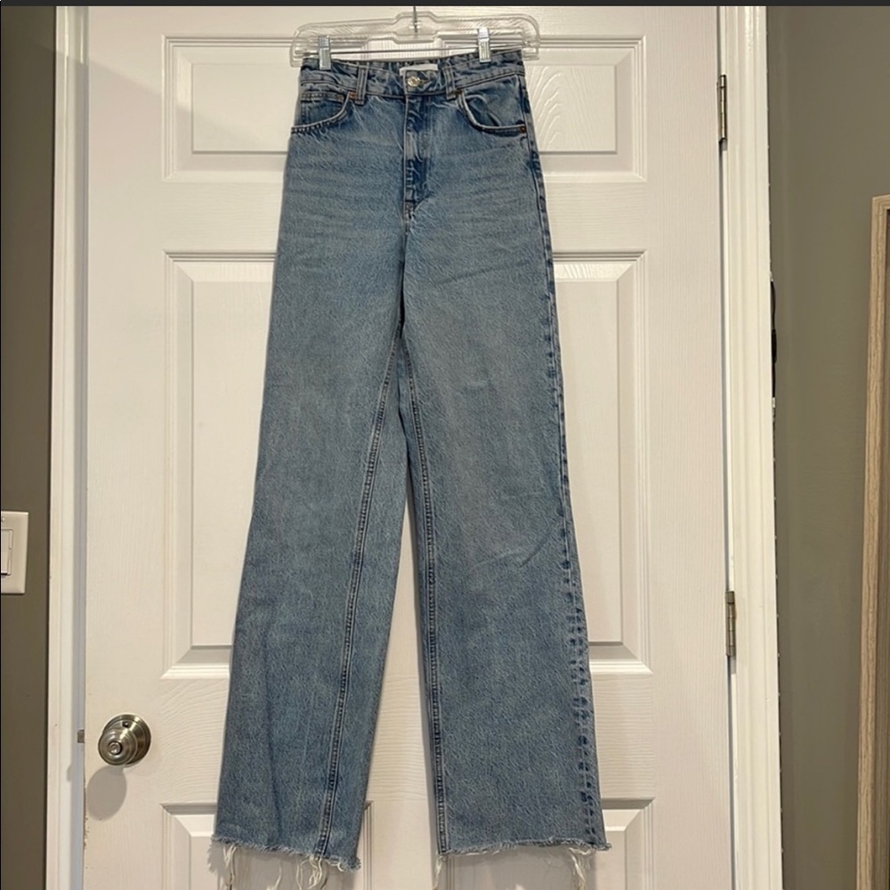 Zara straight/wide leg jeans